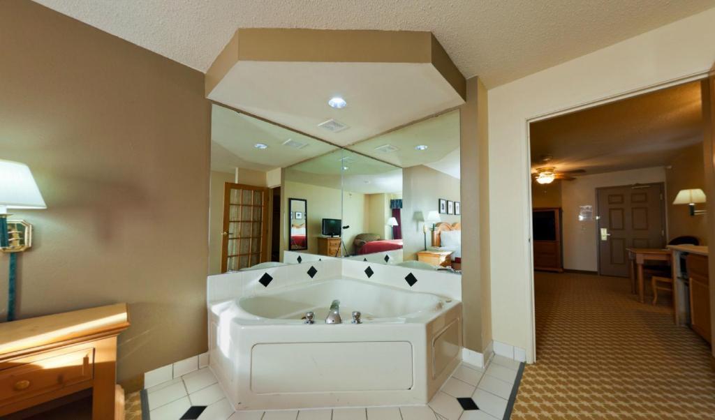 Americinn By Wyndham, Galesburg, Il 客房 照片
